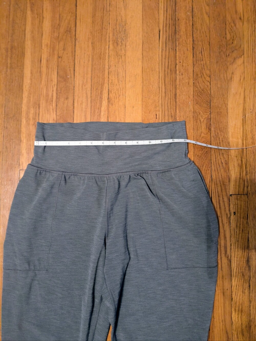 Athleta Salutation High rise jogger in sage size medium - Picture 7 of 9